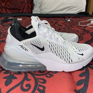 Nike Airmax 270 Women’s 8.5